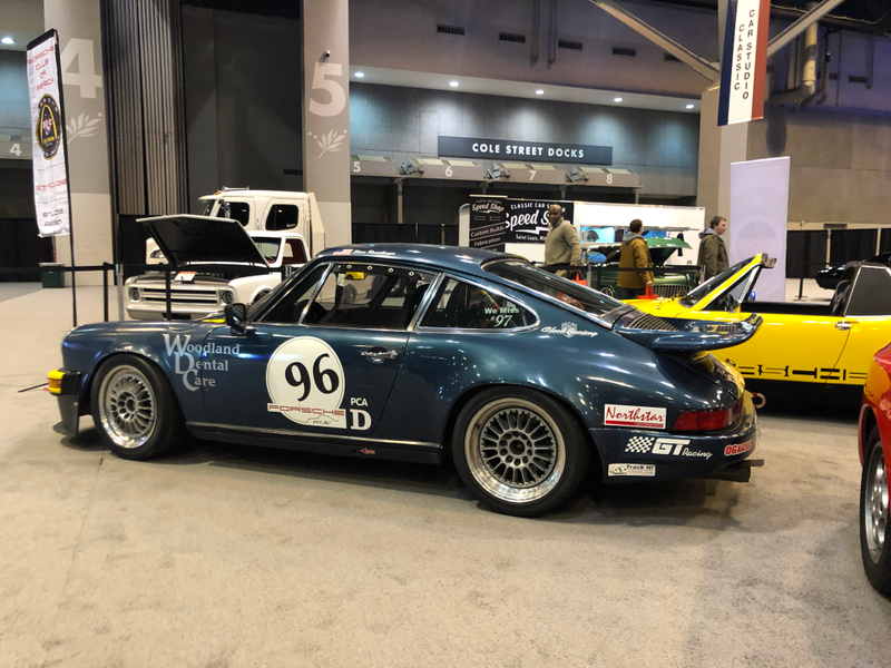 Illustration for article titled 2020 Saint Louis Auto Show, a.k.a, why the '78 911 SC is perfect.